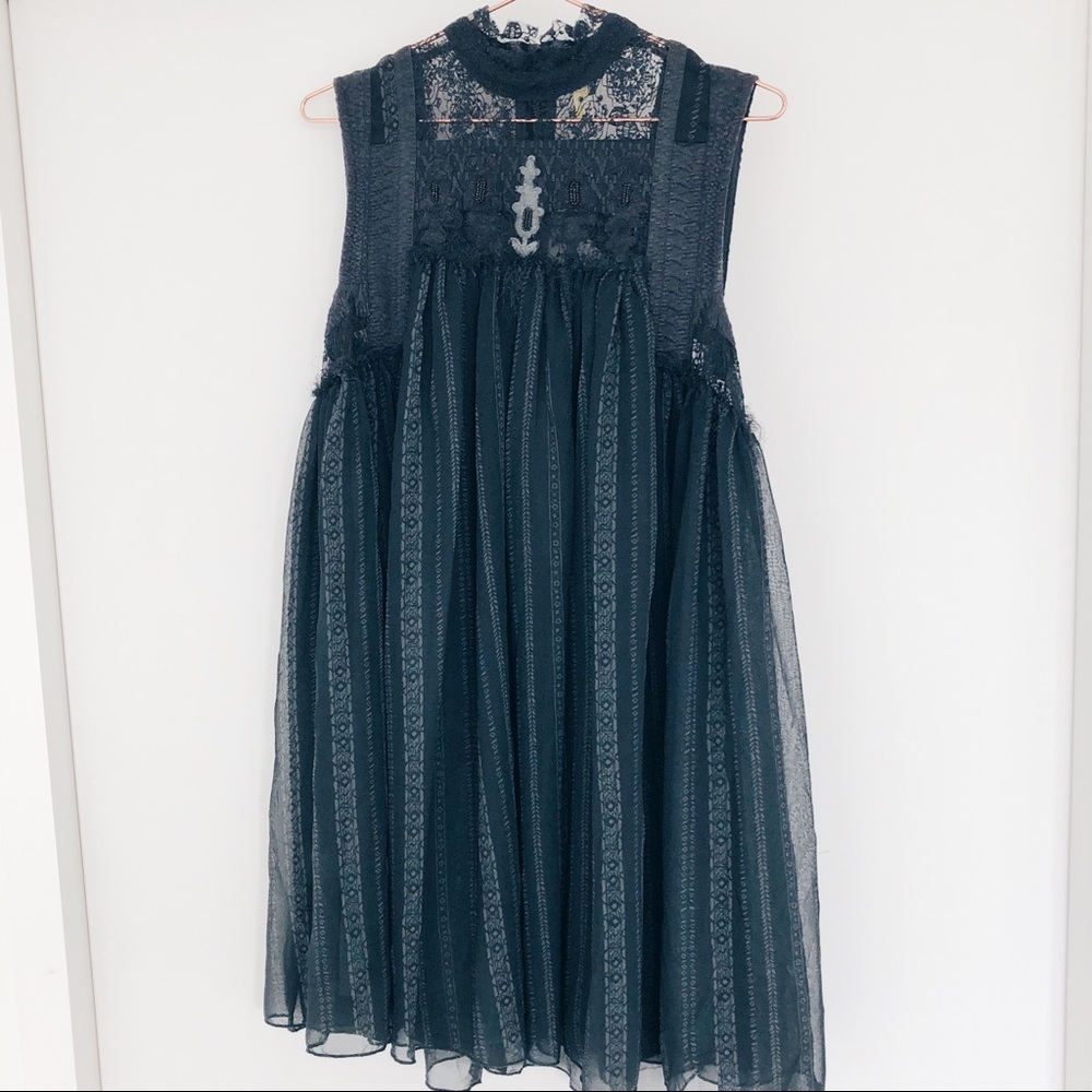 🆕 Free People Printed Lace Mock Neck Dress, S